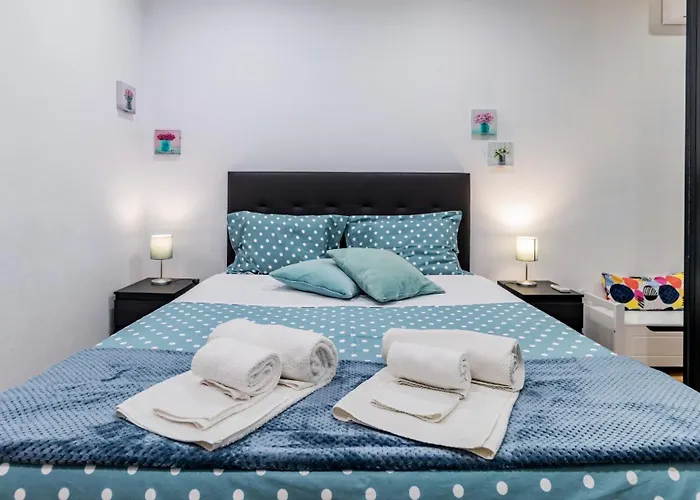 Cozy Eden Apartment By Unique Hosts